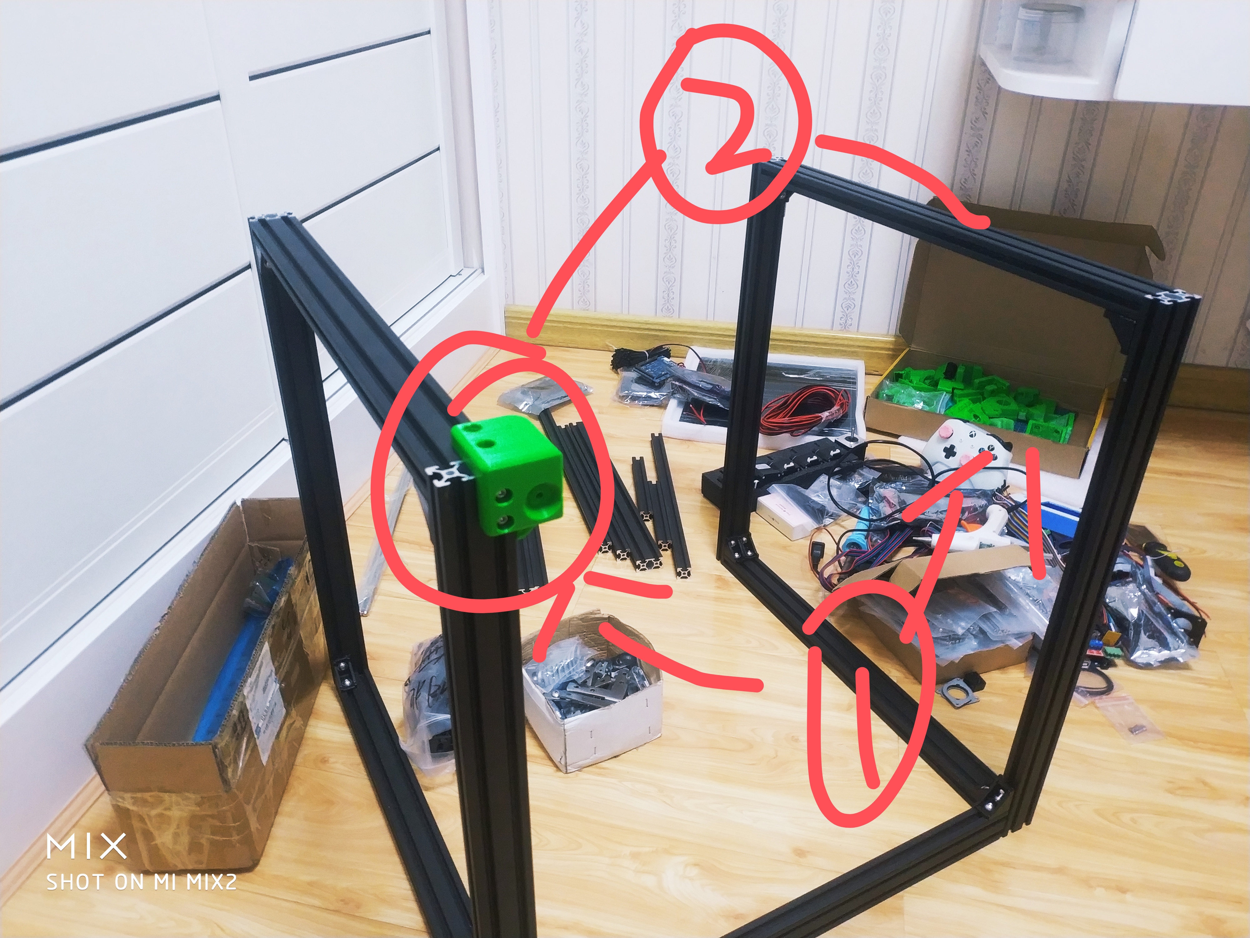 左上角皮带涨紧块需要提前安装，按图中顺序，图是重新安装后的结果